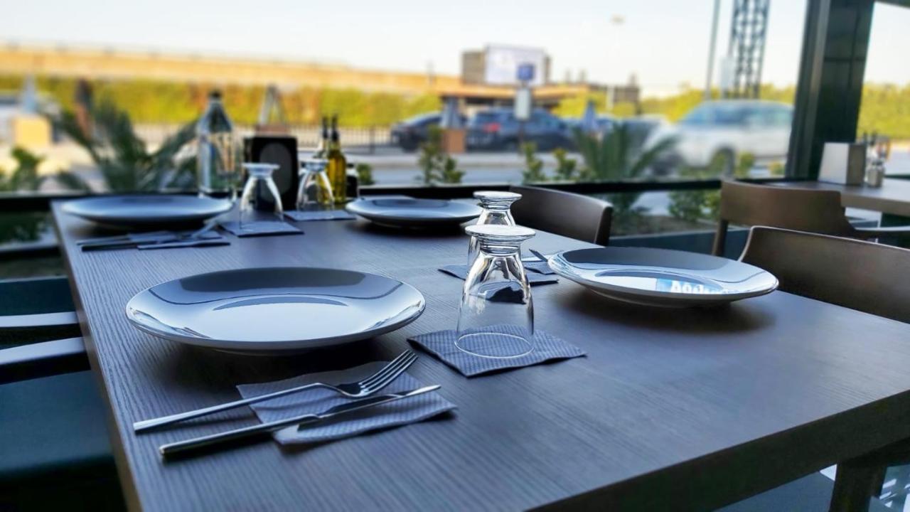Lizbon Hotel İzmir Extérieur photo